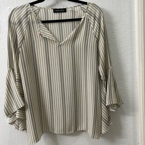 B&W striped flowy blouse